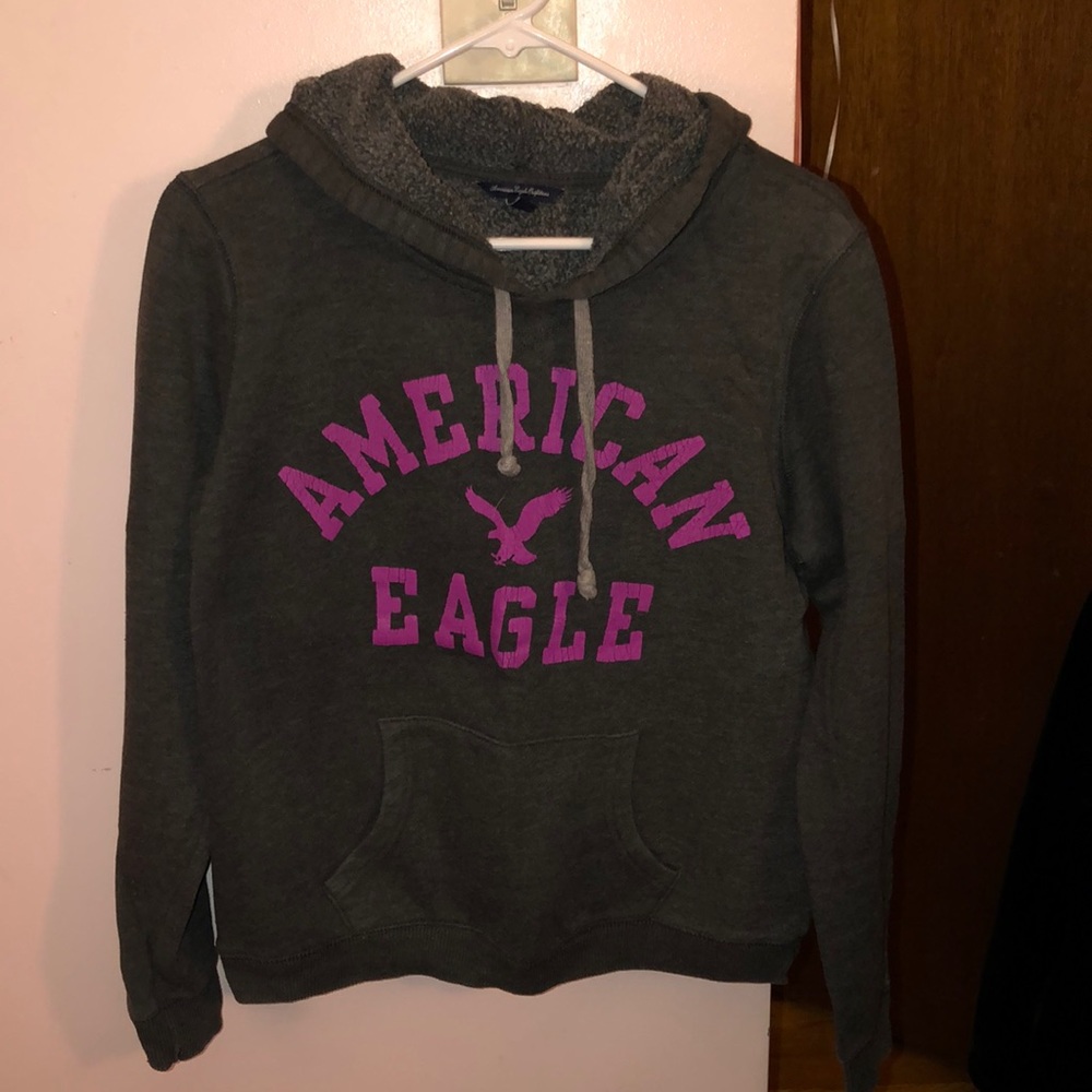American Eagle Pullover Sweatshirt